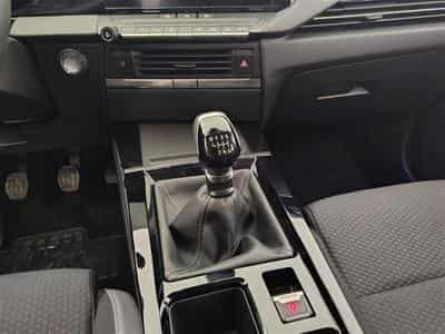 Opel Astra Sports Tourer 1.2 Turbo Edition NAVI / FULL LED / CARPLAY (2024) - Photo 12