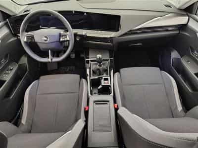 Opel Astra Sports Tourer 1.2 Turbo Edition NAVI / FULL LED / CARPLAY (2024) - Photo 8