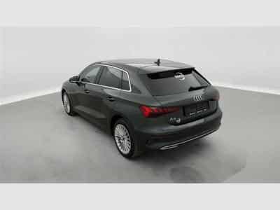 Audi A3 30 TFSI Advanced S-tronic Navi / Led / PDC (2023) - Photo 2