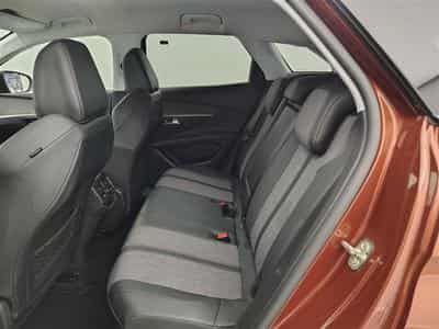 Peugeot 3008 1.2 PureTech 130cv EAT8 Allure NAVI / KEYLESS / CAMERA (2019) - Photo 11