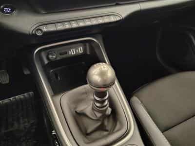 Jeep Avenger 1.2 Turbo 100cv Altitude NAVI / FULL LED / CAMERA / JA 18" (2023) - Photo 12