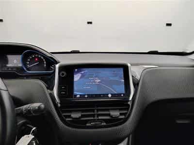Peugeot 2008 1.5 BlueHDi Allure S&S (EU6.2) (2019) - Photo 11