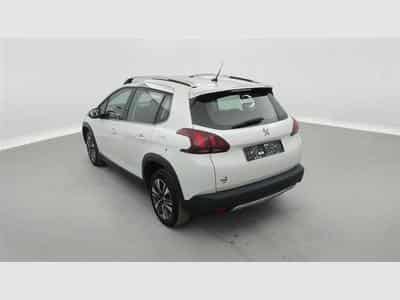 Peugeot 2008 1.5 BlueHDi Allure S&S (EU6.2) (2019) - Photo 2