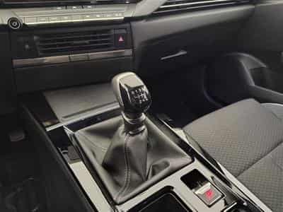 Opel Astra Sports Tourer 1.2 Turbo Edition NAVI / FULL LED / CARPLAY (2024) - Photo 12