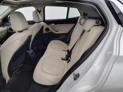 BMW X2 2.0iA xDrive20 4WD/CUIR/NAVI/FULL LED/TO PANO/JA18 (2021) - Photo 13