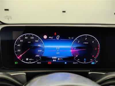 Mercedes GLB 180 GLB 180 d Luxury Line 7P/CUIR/NAVI/FULL LED/JA18 (2024) - Photo 10