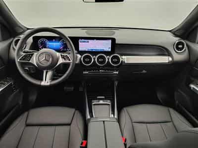 Mercedes GLB 180 GLB 180 d Luxury Line 7P/CUIR/NAVI/FULL LED/JA18 (2024) - Photo 8