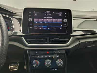 VW T-Roc 1.5 TSI 150cv DSG R-Line CARPLAY / FULL LED / KEYLESS / CAM (2022) - Photo 11