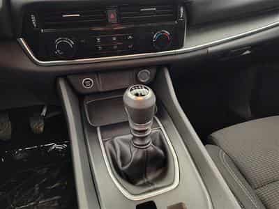 Nissan Qashqai 1.3 DIG-T MHEV Visia (2023) - Photo 12