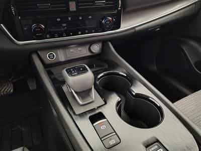 Nissan X-Trail 1.5 DIG-T 2WD X-Tronic Acenta 7pl. CARPLAY / FULL LED / CAM (2026) - Photo 12