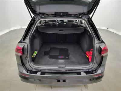 VW Golf 1.0 eTSI 110cv DSG Business NAVI / FULL LED / ALCANTARA (2022) - Photo 14