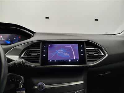 Peugeot 308 SW 1.5 BlueHDi Business Navi / PDC av+ar (2021) - Photo 11