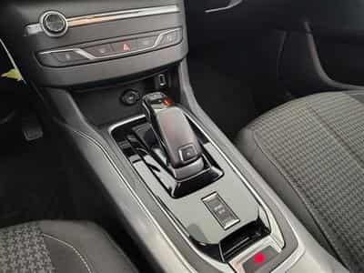 Peugeot 308 SW 1.5 BlueHDi Business Navi / PDC av+ar (2021) - Photo 12