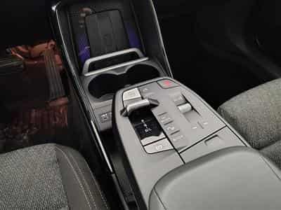 BMW X1 1.5iA PHEV 180 xDrive25e NAVI / FULL LED (2024) - Photo 12
