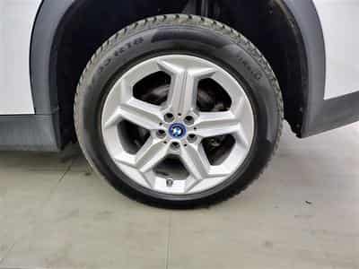 BMW X1 1.5iA PHEV 180 xDrive25e NAVI / FULL LED (2024) - Photo 6