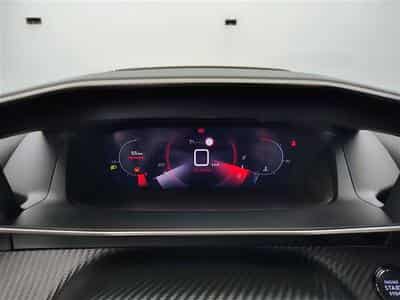 Peugeot 2008 1.2 PureTech 130cv GT NAVI / FULL LED / CAMERA / JA 17" (2021) - Photo 10