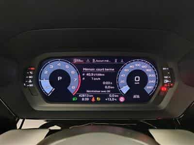 Audi A3 30 TFSI Advanced S tronic Navi / Led / PDC (2023) - Photo 10