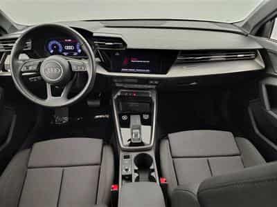 Audi A3 30 TFSI Advanced S tronic Navi / Led / PDC (2023) - Photo 8