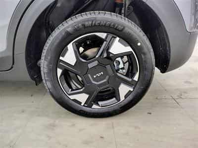 Kia Stonic 1.0 T-GDi DCT LX NAVI / FULL LED / CAMERA / JA 16" (2026) - Photo 6