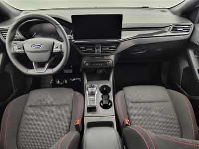Ford Focus SW 1.5 EcoBlue 115cv PowerShift ST-Line NAVI / FULL LED (2025) - Photo 8
