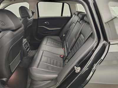 BMW 320 Touring 320eA PHEV Cuir / Navi / Led (2022) - Photo 13