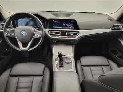 BMW 320 Touring 320eA PHEV Cuir / Navi / Led (2022) - Photo 8