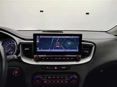 Kia XCeed PHEV 1.6 GDi Business Line DCT (2020) - Photo 11