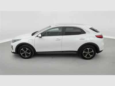 Kia XCeed PHEV 1.6 GDi Business Line DCT (2020) - Photo 3