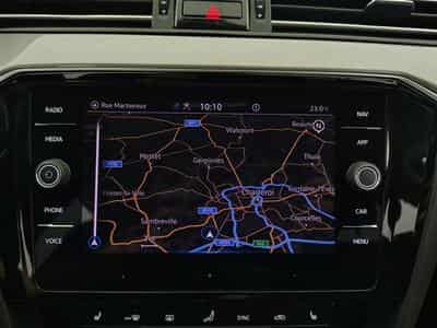 VW Passat 2.0 TDi SCR Elegance Bus. DSG *NAVI/FULL LED/CARPLAY/CAM* (2021) - Photo 11