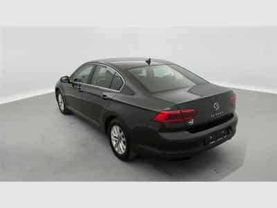 VW Passat 2.0 TDi SCR Elegance Bus. DSG *NAVI/FULL LED/CARPLAY/CAM* (2021) - Photo 2