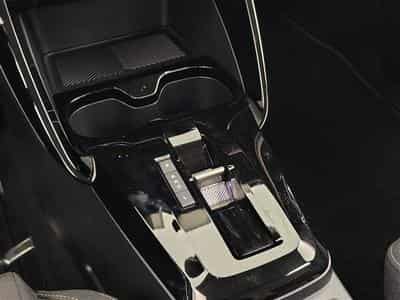 Citroen C3 Aircross 1.2 Hybrid 145cv e-DCS6 Plus CARPLAY / CAMERA / PDC AV+AR (2026) - Photo 12