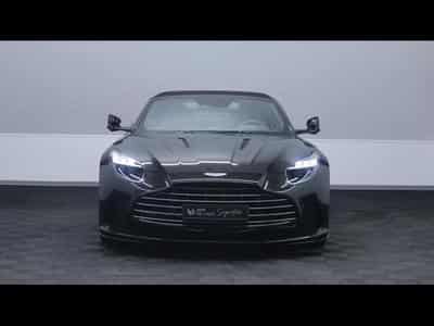 Aston-Martin DB12 V8 VOLANTE (2024) - Photo 5