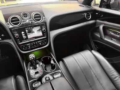 Bentley Bentayga 4.0 V8 / 1ST HAND / FULL SERVICE (2018) - Photo 12