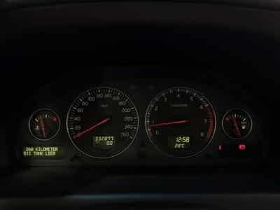 Volvo V70 2.0 T Kinetic *GSD*Leder*Navi*Sondermodell (2005) - Photo 11