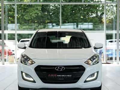 Hyundai i30 YES! *1.Hand *Tempomat *Navi *Bluetooth (2016) - Photo 3