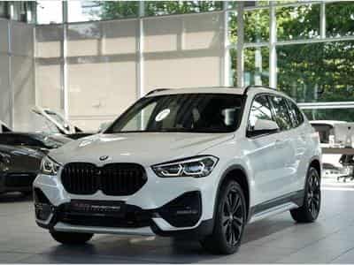 BMW X1 sDrive 18 i Sport Line 1.H *18 *Pano *Memory (2021) - Photo 5