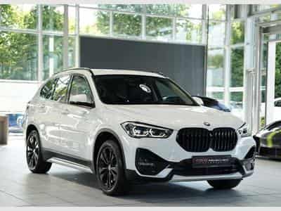 BMW X1 sDrive 18 i Sport Line 1.H *18 *Pano *Memory (2021) - Photo 6