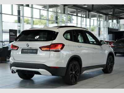 BMW X1 sDrive 18 i Sport Line 1.H *18 *Pano *Memory (2021) - Photo 8