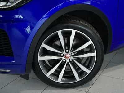 Jaguar E-Pace R-Dynamic HSE AWD *2. HD *Pano *H-UP *Memory (2018) - Photo 3