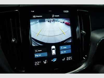 Volvo XC60 Momentum 2WD *H-UP *Kamera *Digital *Navi (2018) - Photo 12