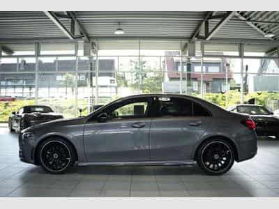 Mercedes A 200 Limousine AMG Line *2.H *19 *Night*Kamera (2022) - Photo 12