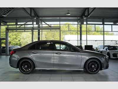 Mercedes A 200 Limousine AMG Line *2.H *19 *Night*Kamera (2022) - Photo 7