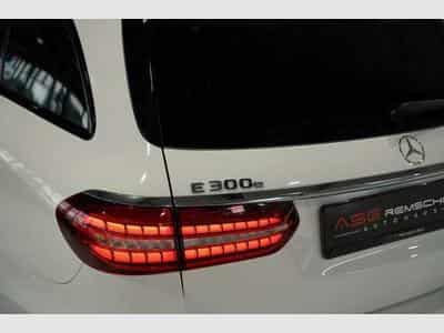Mercedes E 300 e T AMG Line *Pano *BURM *Night (2021) - Photo 14