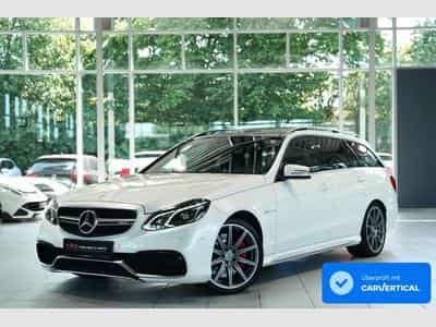Mercedes E 63 AMG T 4M *Pano*Driver?sPackage*H&K*Designo (2014) - Photo 1