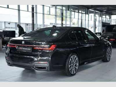 BMW 730 d xD M Sportpaket *20Zoll *H&K *Nappa *H-UP* (2021) - Photo 8