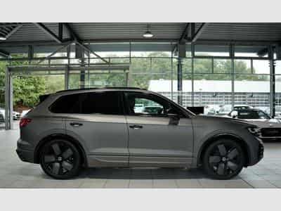 VW Touareg 3.0 TDI 4M R line *1.H *21 *ACC *H-UP (2023) - Photo 5