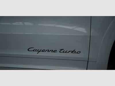 Porsche Cayenne Turbo Sport Design Coupé *Chrono*ACC*22 (2019) - Photo 13