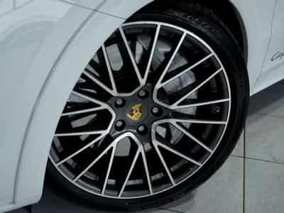Porsche Cayenne Turbo Sport Design Coupé *Chrono*ACC*22 (2019) - Photo 3