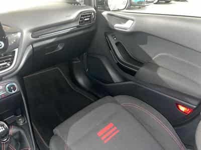 Ford Fiesta 1.0i EcoBoost 92kW DCT ST-Line (2022) - Photo 9
