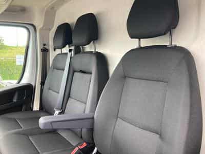 Peugeot Boxer 2.2 BlueHDI 140 L3H2 (2026) - Photo 10